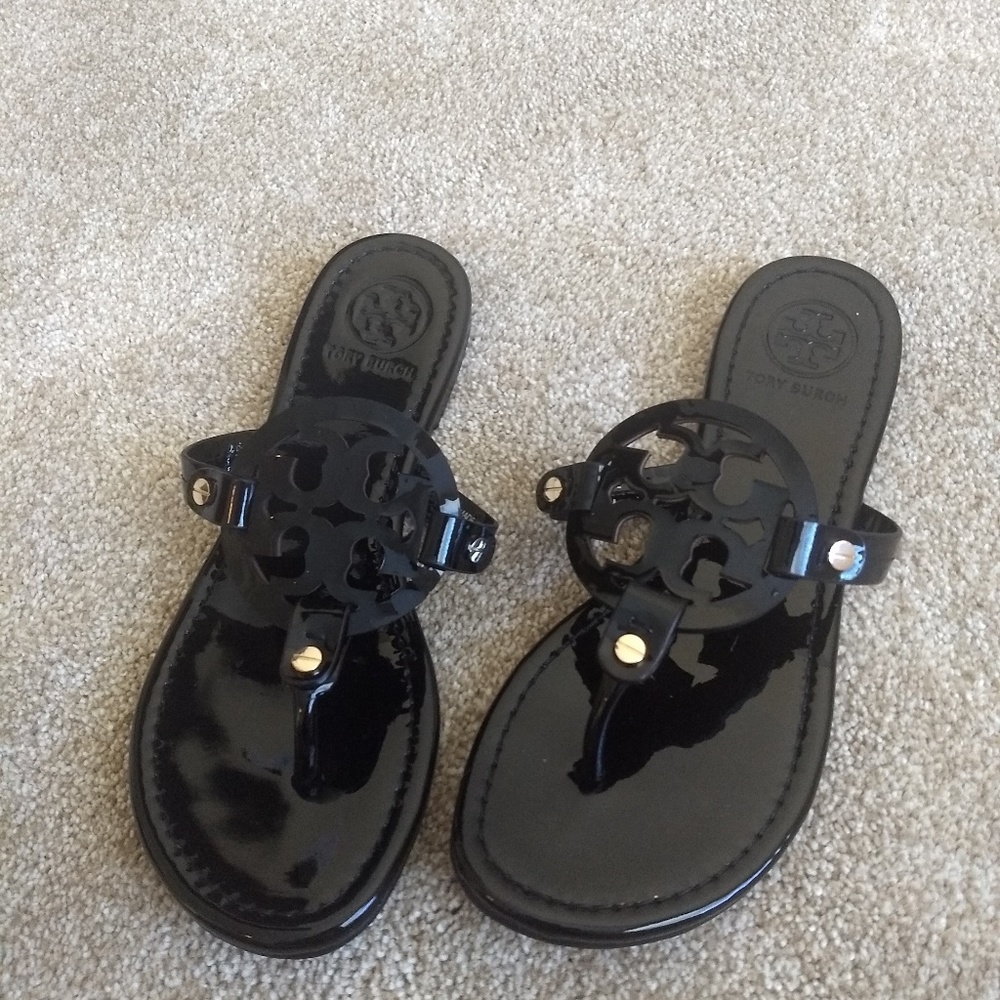 Tory burch black patent leather Miller sandals 8